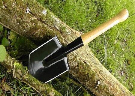 Ручний садовий інструмент