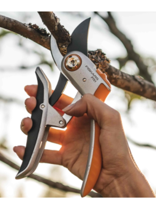 ������� ����������� ������������������� Fiskars Plus P751 (1057172)