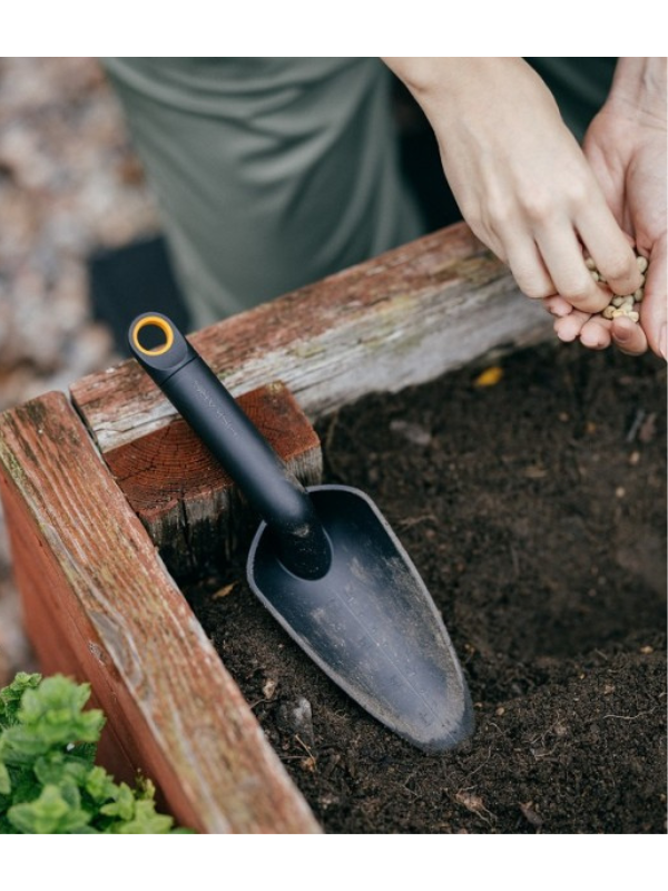 ����� ������� Fiskars Solid 1071899